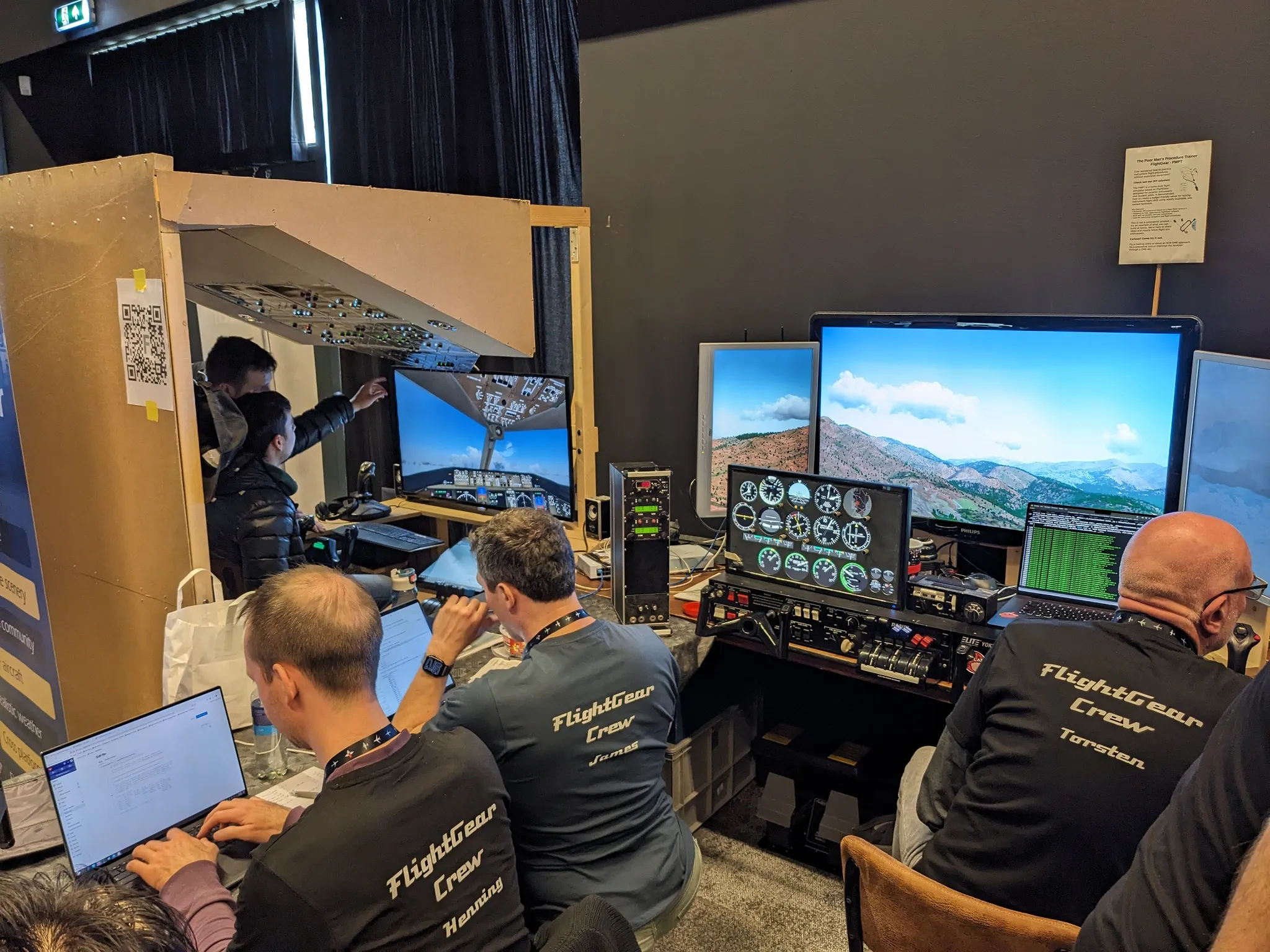 Live coding by the FlightGear crew